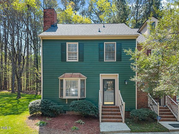 2nd image of 3321 Coachmans Way