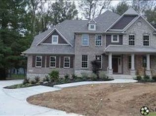 1450 S Terrace Lake Rd, Columbus, IN 47201