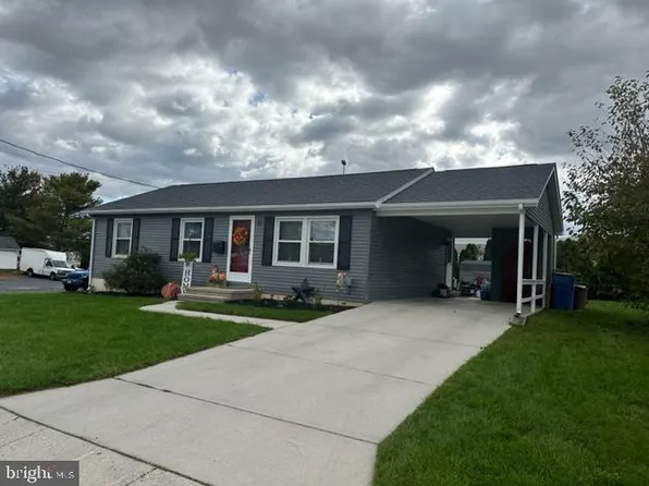 275 Lumber St, Littlestown, PA 17340