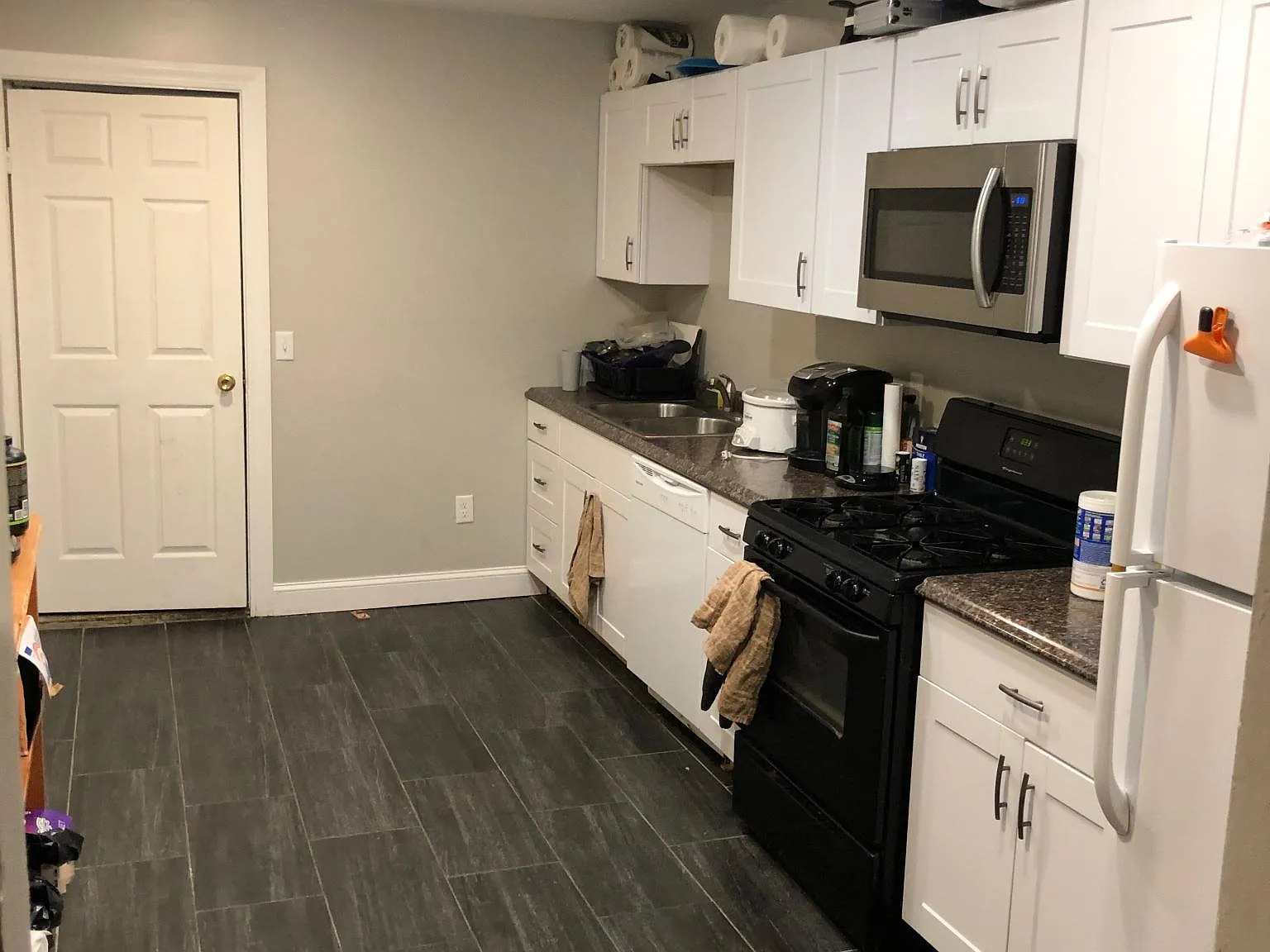 208 Prospect St — Photo 2