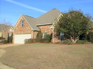 213 Eastside Ln, Brandon, MS