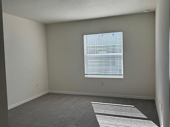 5th image of 1499 Isleta Loop