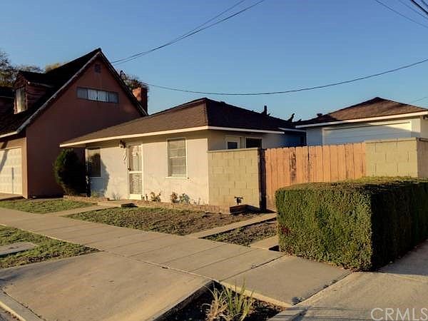 1st image of 1171 E 32nd St