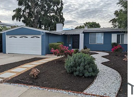 4 bed, 1476 sqft, $4,600 — Photo 1