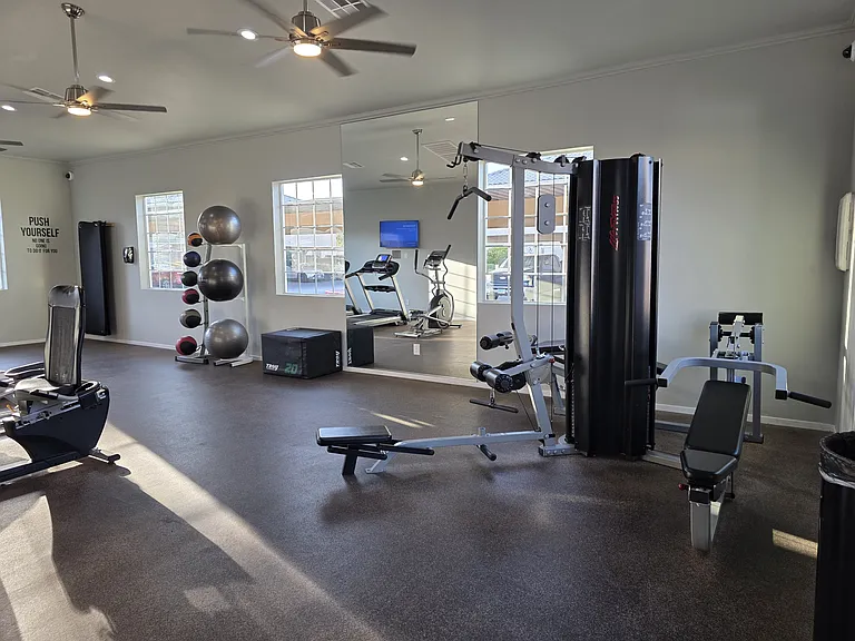 Leg day, arm day, at Bella Fiore you control what your workout looks like.