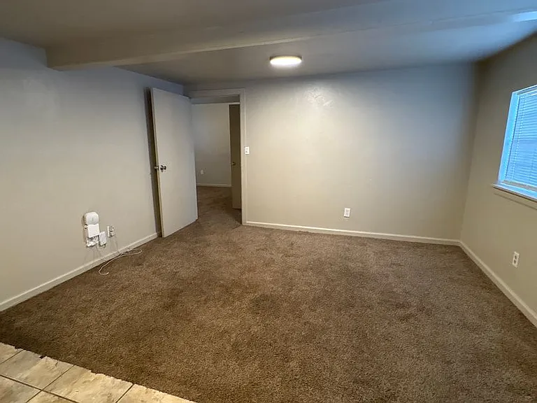 2503 N Adams St — Photo 6