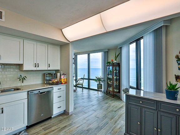 2nd image of 2917 S Atlantic Ave APT 1005