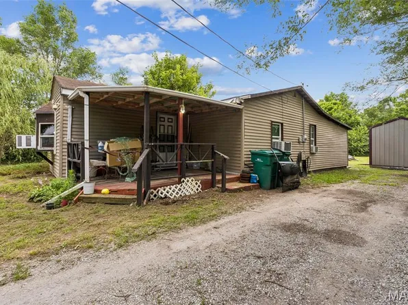 2416 Mary St, Cahokia, IL 62206