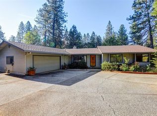 10223 Pine Ct, Grass Valley, CA 95949