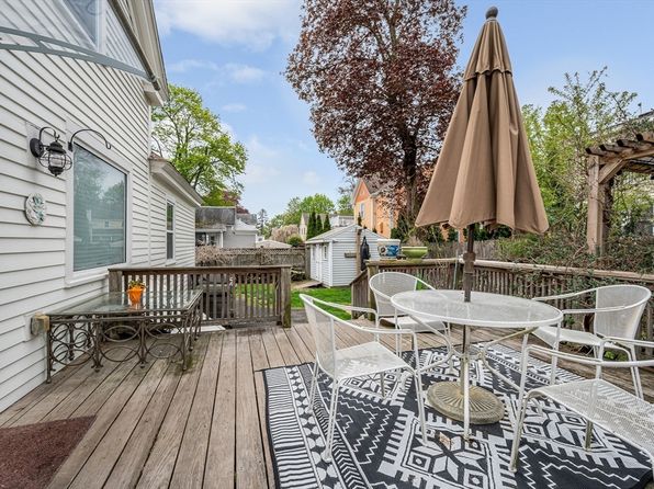 25 Ash St, Danvers, MA 01923
