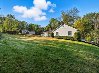 6453 Old Pulaski Rd, Pulaski, PA 16143