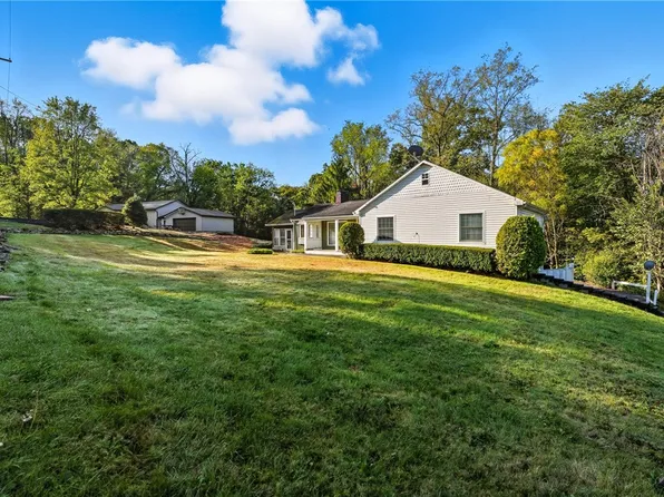 6453 Old Pulaski Rd, Pulaski, PA 16143