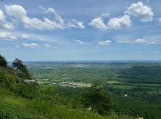 1513 Chickamauga Trl, Lookout Mountain, GA 30750