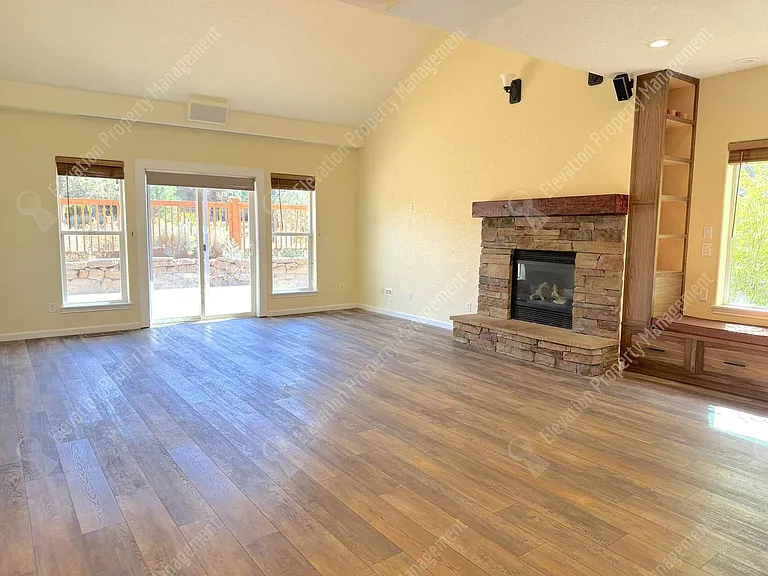 61153 Ridgewater Loop — Photo 5