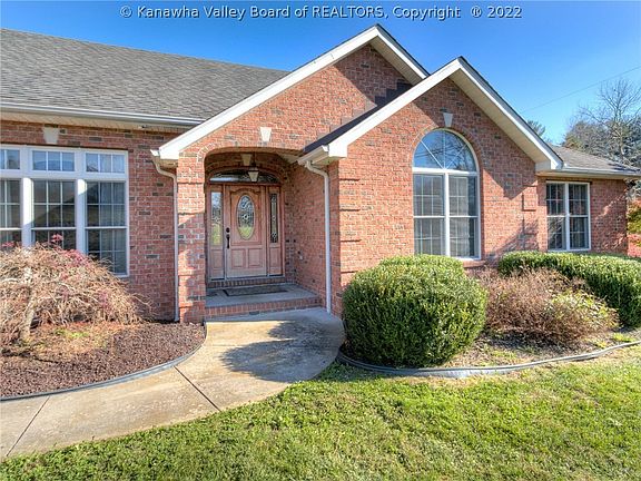 2nd image of 1 Marta Ln