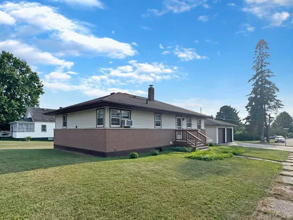 1145 Harrison Ave, Crystal Falls, MI 49920