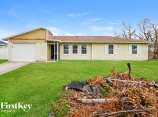 923 SW 31st Ter, Cape Coral, FL 33914