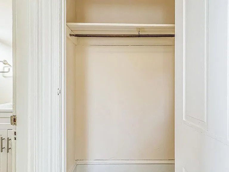 459 Martin St #2R — Photo 15