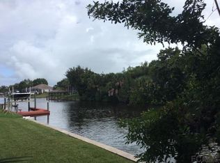 6 Corona Ct, Palm Coast, FL 32137
