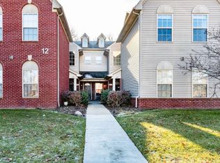 831 Addington Ln, Ann Arbor, MI 48108