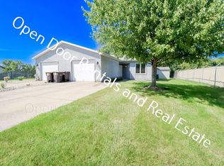 5223 Vermont Ln, Fort Wayne, IN 46815