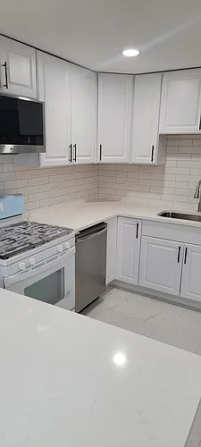 4250 W Lawrence Ave #2S Photo 1