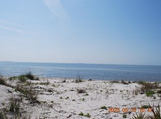 2786 Royal Vista Ln, Carrabelle, FL 32322