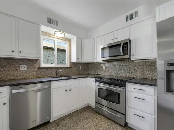 2413 Hammett Avenue image 17 of 46