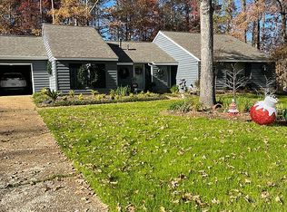 306 Helmsley Dr, Brandon, MS 39047