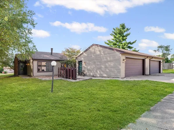 2702 Heritage Dr #2702, Champaign, IL 61822