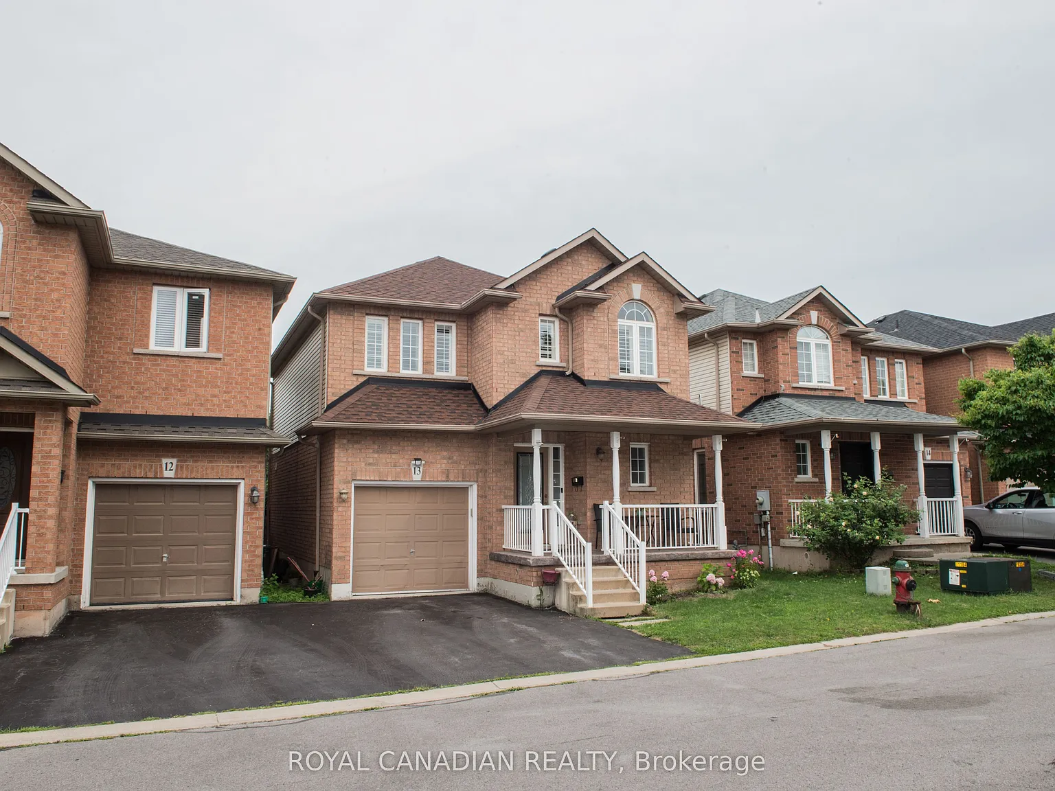 3 bed, $2,900 — Photo 2
