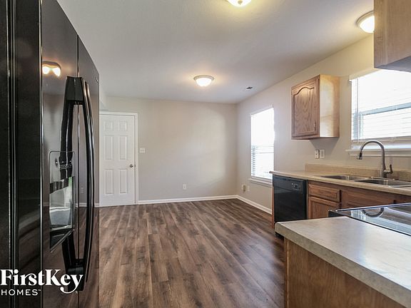 5th image of 3827 Candle Berry Dr