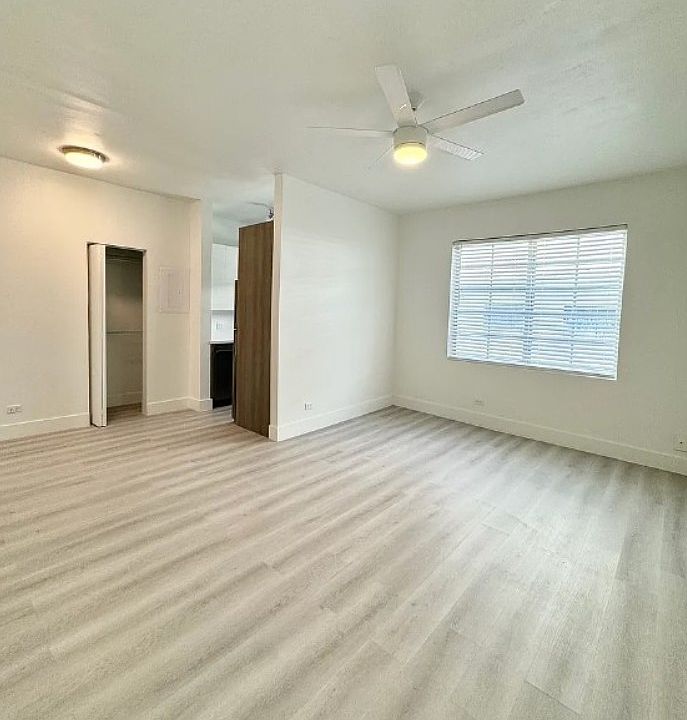 1st image of 940 Jefferson Ave APT 13
