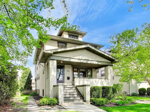 820 N Grove Ave, Oak Park, IL 60302