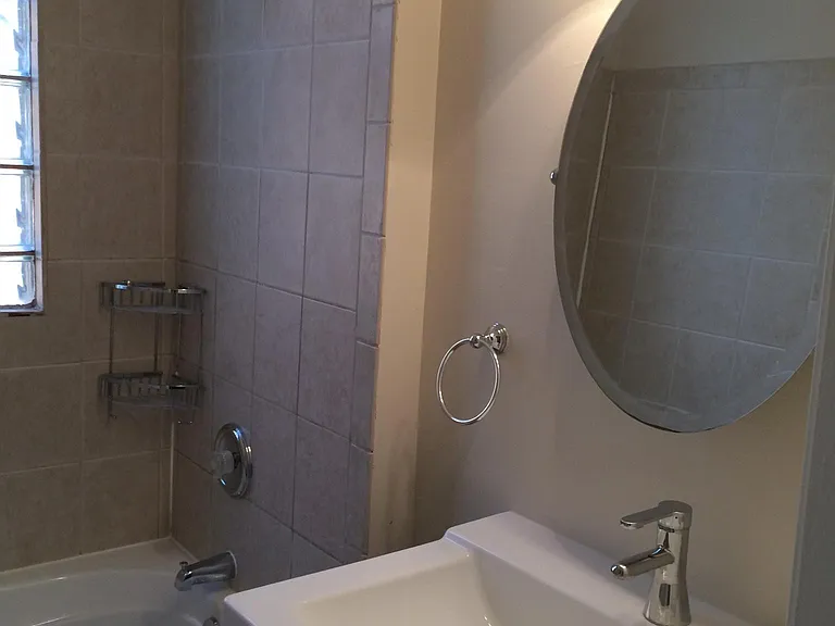 1710 N Talman Ave #2 — Photo 2