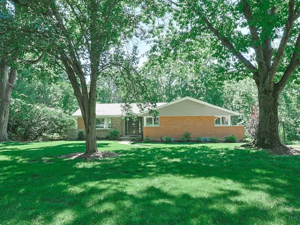 228 Poage Farm Rd, Cincinnati, OH 45215