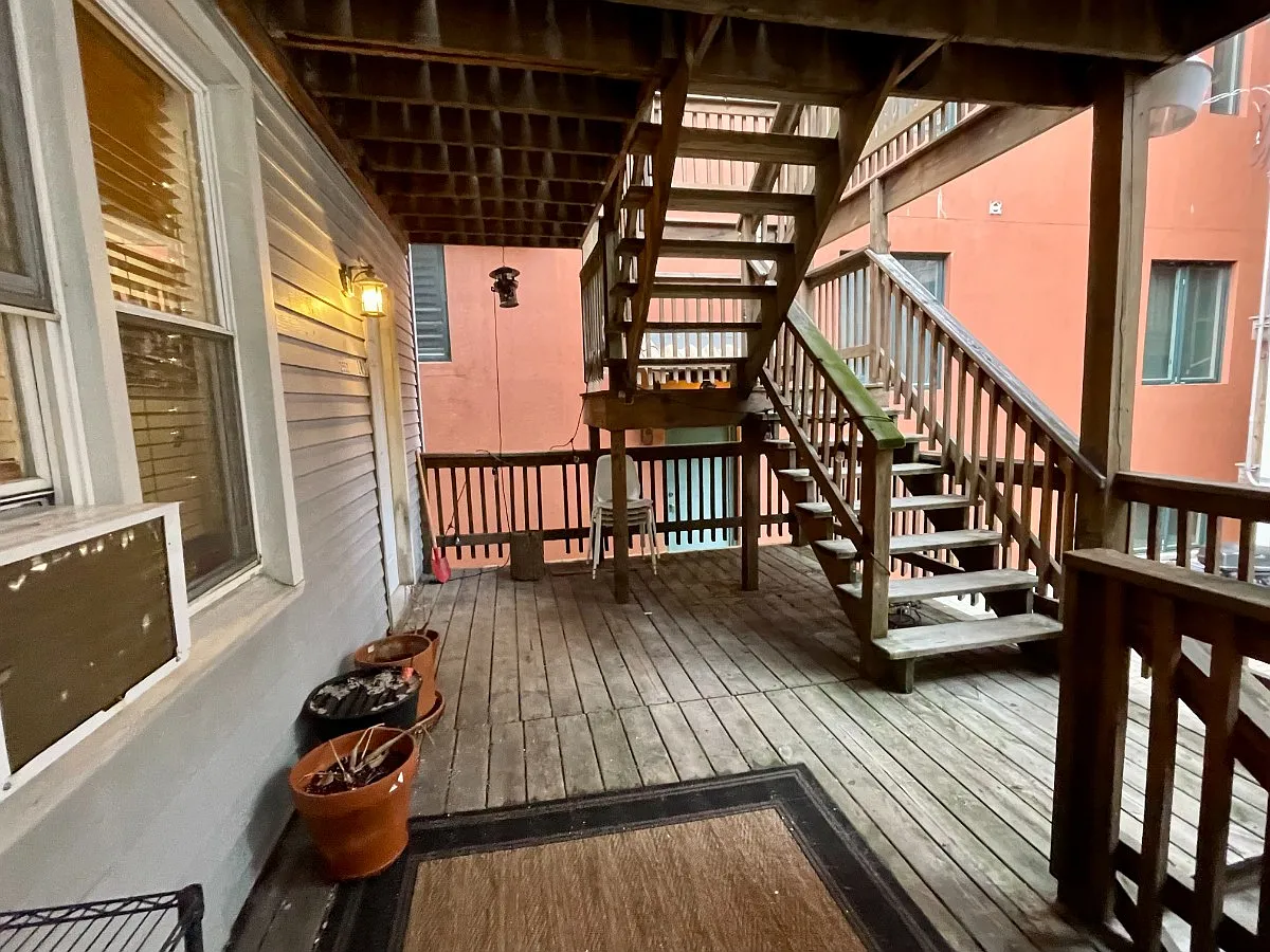 1 bed, 1.0 bath, $2,250 — Photo 3