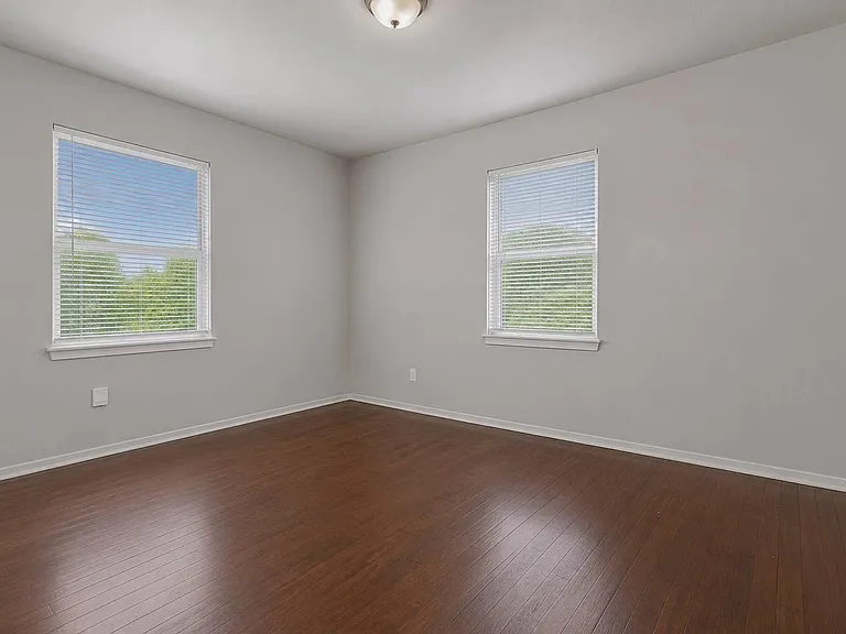 7217 Parker Rd — Photo 11
