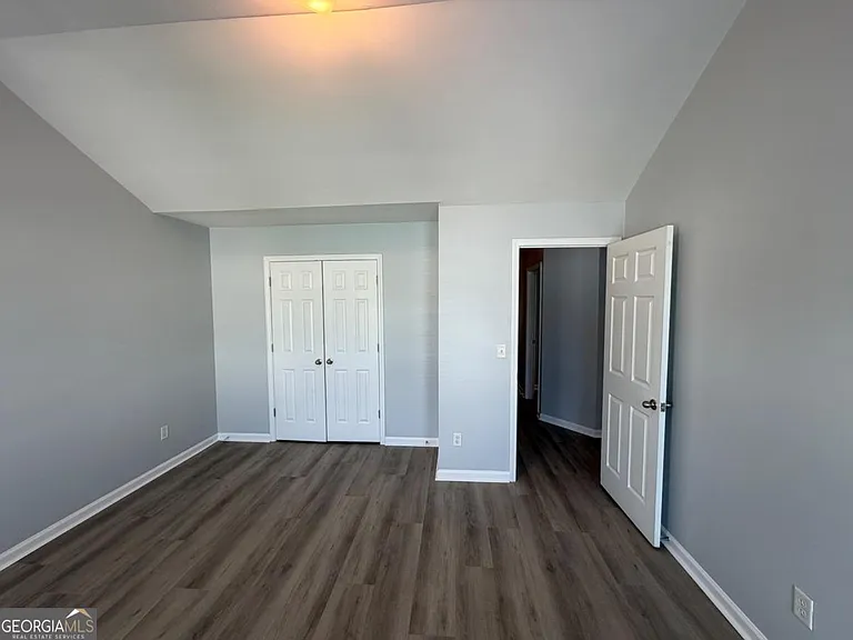 7279 Laurel Creek Dr — Photo 26