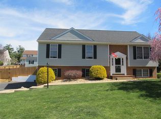 862 Ladd Rd, Fishersville, VA 22939