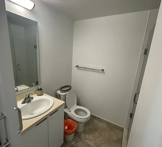 14 York St #5603A — Photo 5