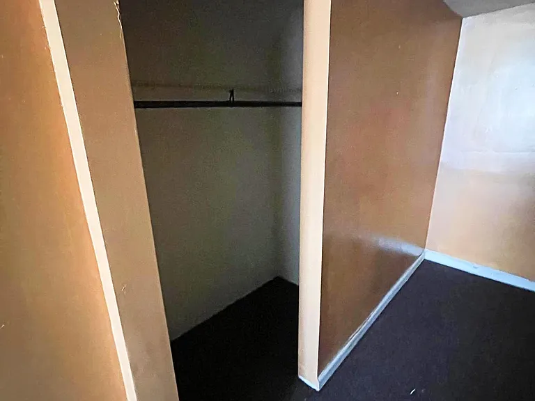 181 McLean St #2 — Photo 14