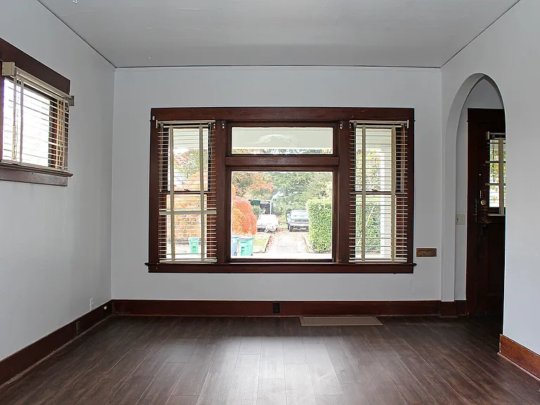 4522 NE 17th Ave — Photo 6