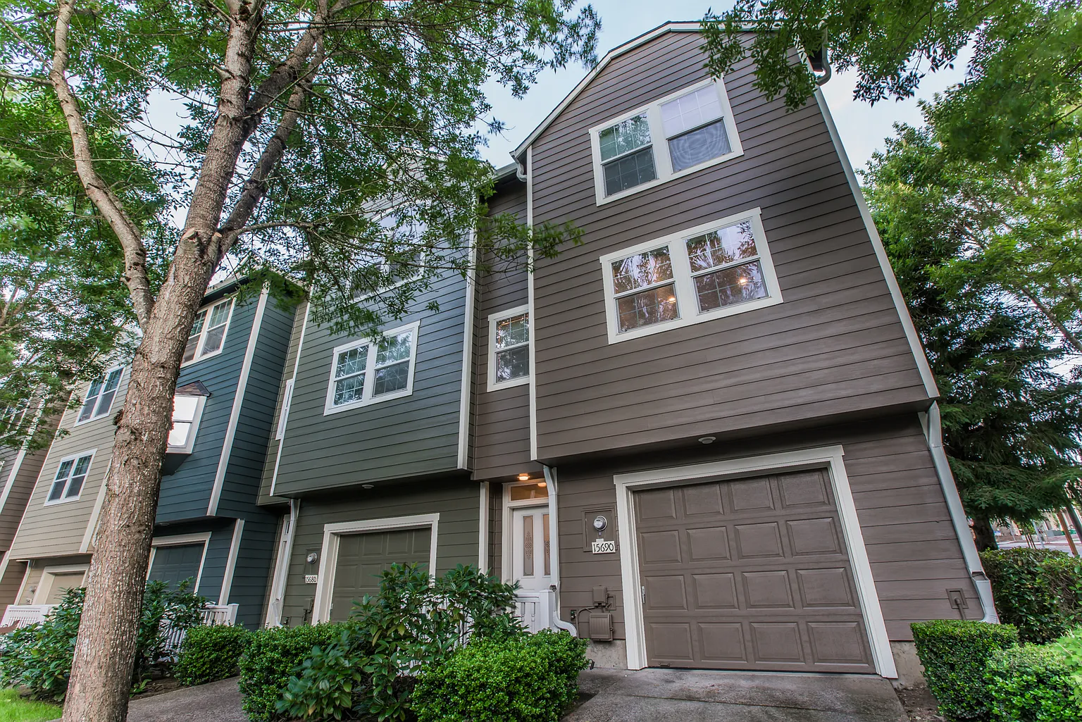 15690 SW Black Quartz St photo 1