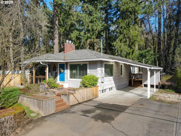 1818 Country Club Rd, Lake Oswego, OR 97034