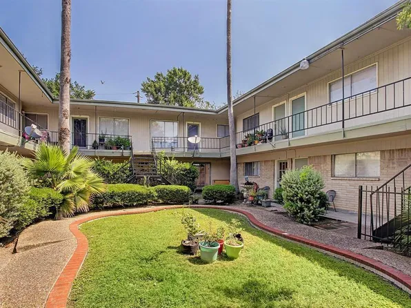 1660 Richmond Ave, Houston, TX 77006