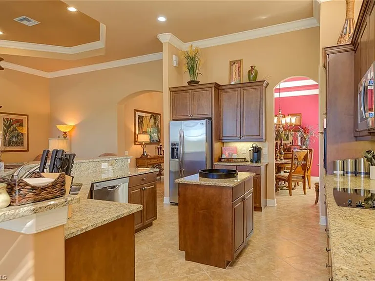28352 Altessa Way — Photo 10