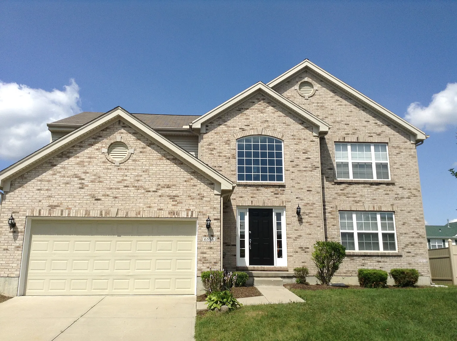 6536 Fountainhead Dr photo 1