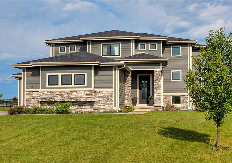 1st image of 2624 NW 86th Pl