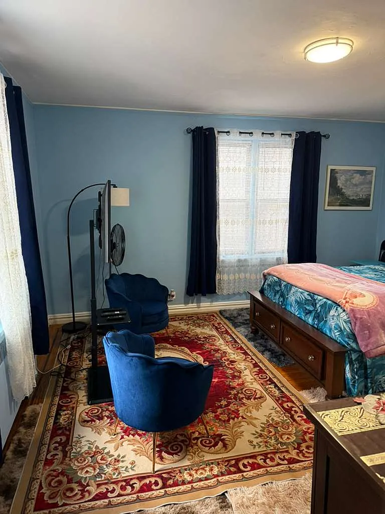 2 bed, 2840 sqft, $1,200 — Photo 1